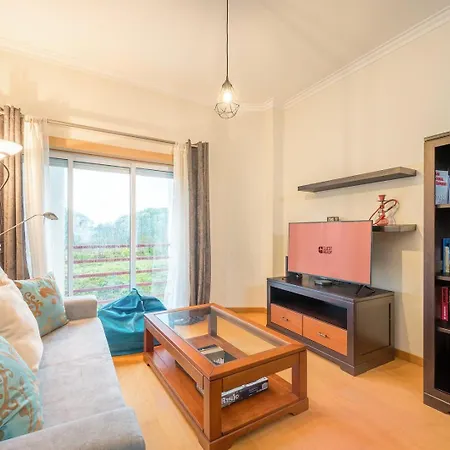 Apartmán Guestready - Cosy Retreat In Charneca De Caparica *