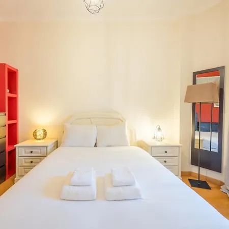 Daire Guestready - Cosy Retreat In Charneca De Caparica Setúbal